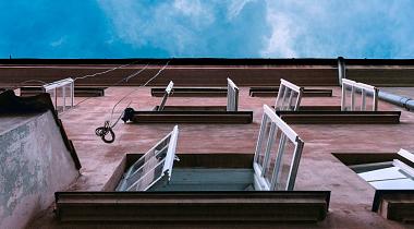 Intégrer les enjeux de qualité de l'air intérieur et de radon dans un projet de réhabilitation