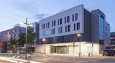 Rénovation de l'Hôtel de Ville de Cran-Gevrier & RDV du Réseau MOA exemplaire