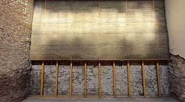 Réhabilitation d'une imprimerie en pisé avec du béton de chanvre