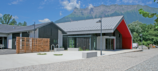 Mairie, locaux techniques et salle des fêtes