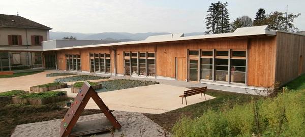 Ecole primaire à La Rivière