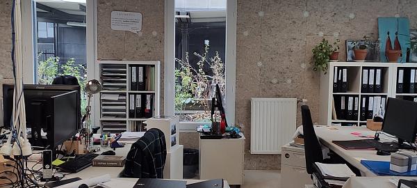 Bureaux « Ni Ni Ni »