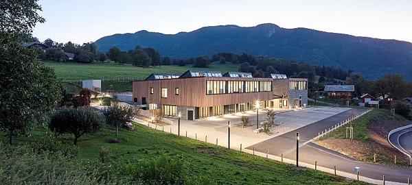 Groupe scolaire et salle des fêtes