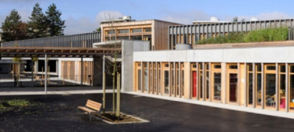 Groupe Scolaire Vallin Fier