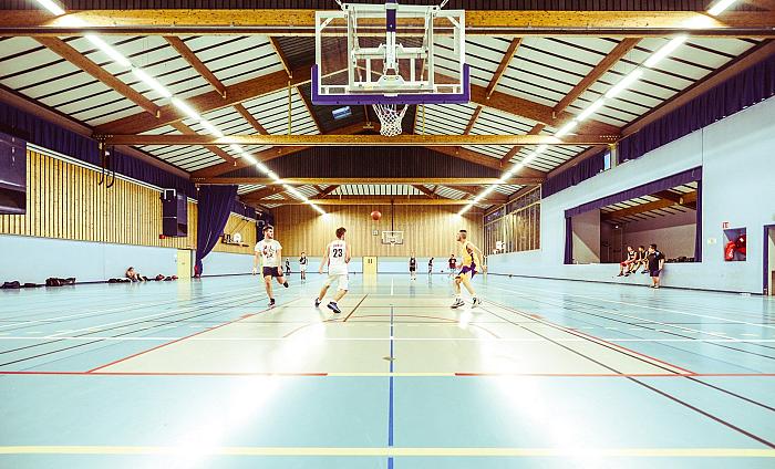 Salle Polyvalente à Solaize : CPE et décret tertiaire